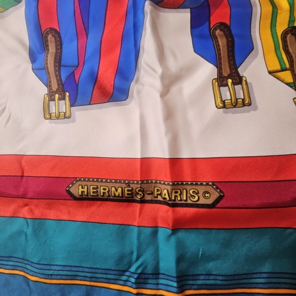 Hermès scarf - Picture 3 of 8